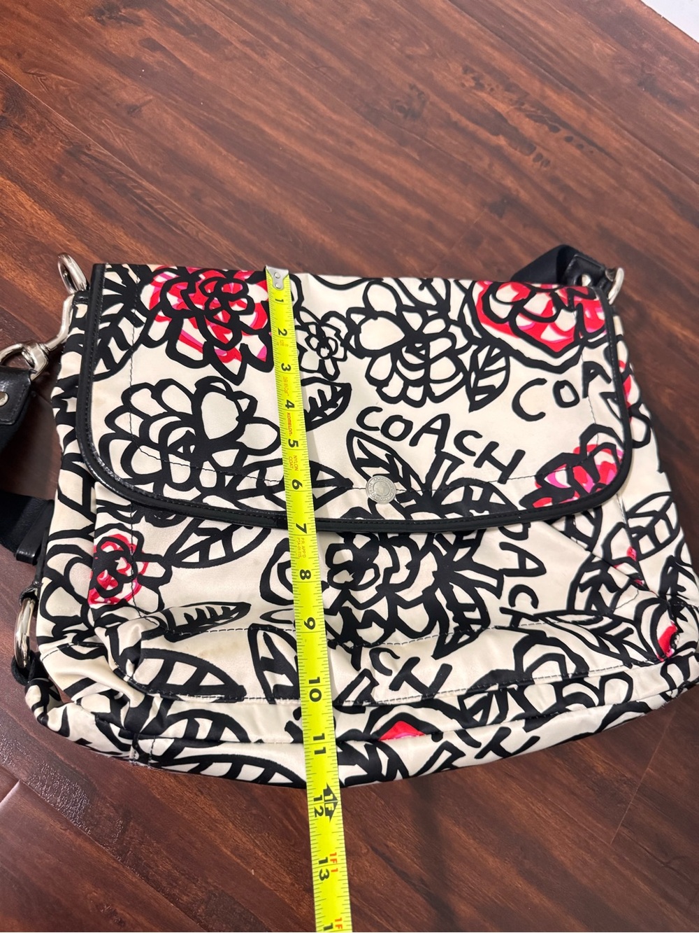 Coach Y2K Sateen Poppy Daisy Kyra Floral Graffiti Large Messenger Crossbody Bag - Picture 9 of 12